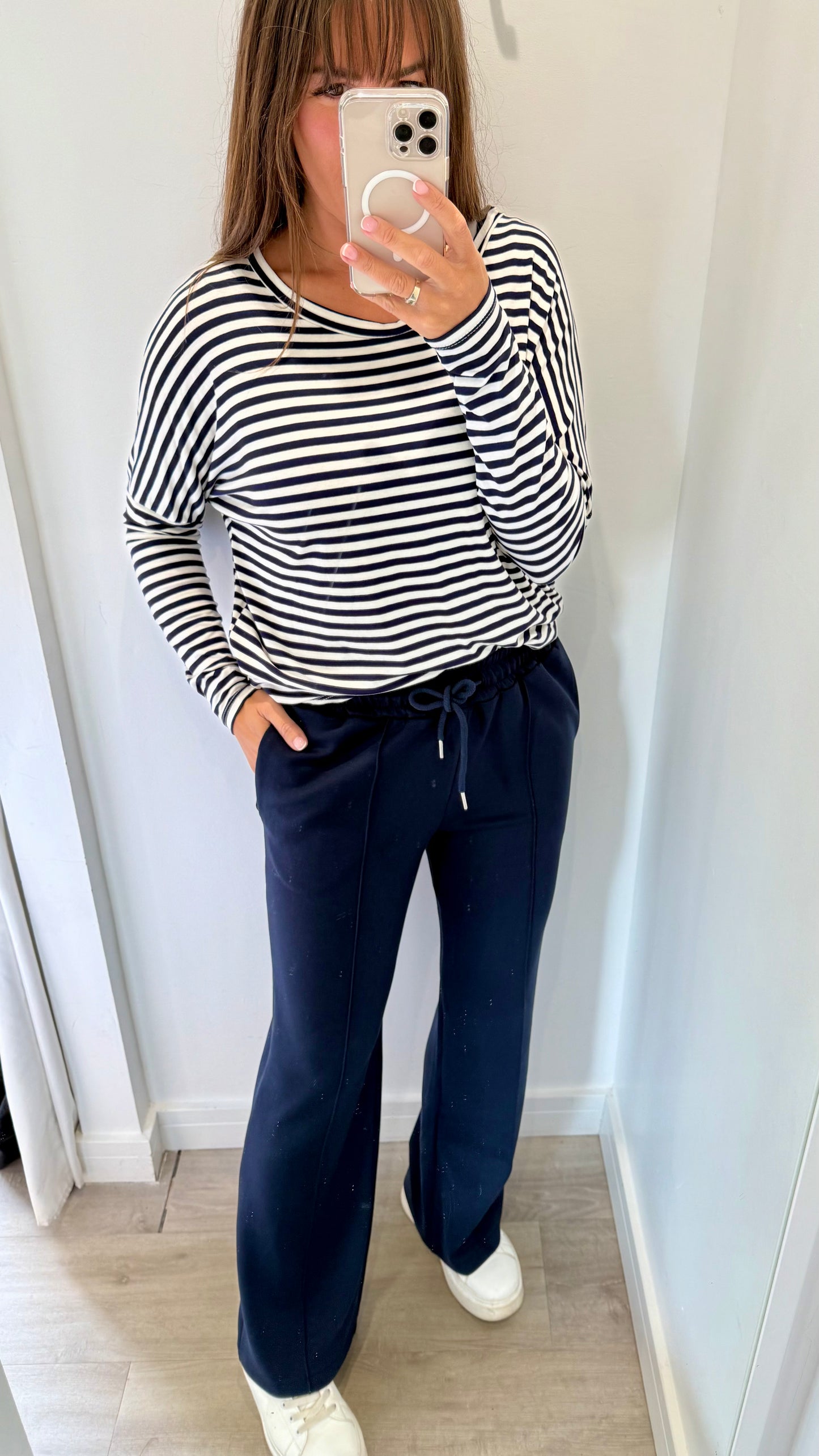 NAVY AND WHITE STRIPE TOP