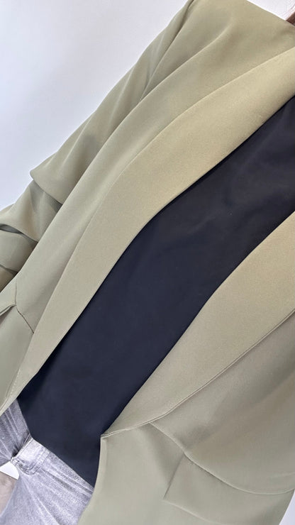 KHAKI RUCHED SLEEVE BLAZER