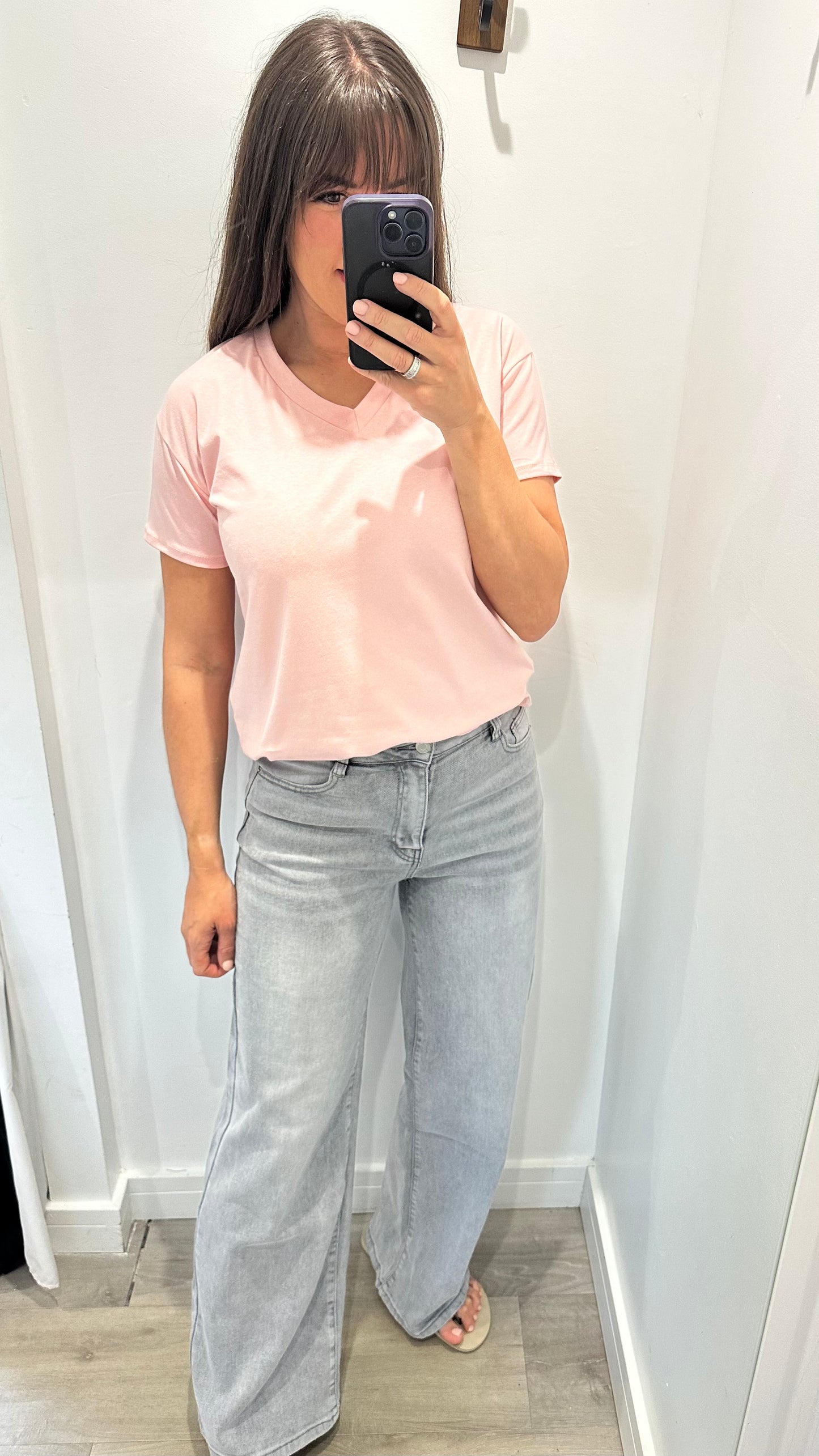 SOFT PINK V NECK SHORT SLEEVE TSHIRT