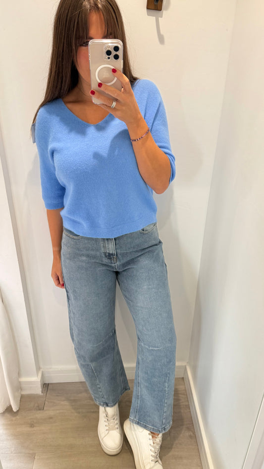 CORNFLOUR BLUE V-NECK ELBOW SLEEVE KNIT
