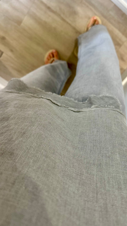 PALE GREY SLEEVELESS LINEN MIX TOP