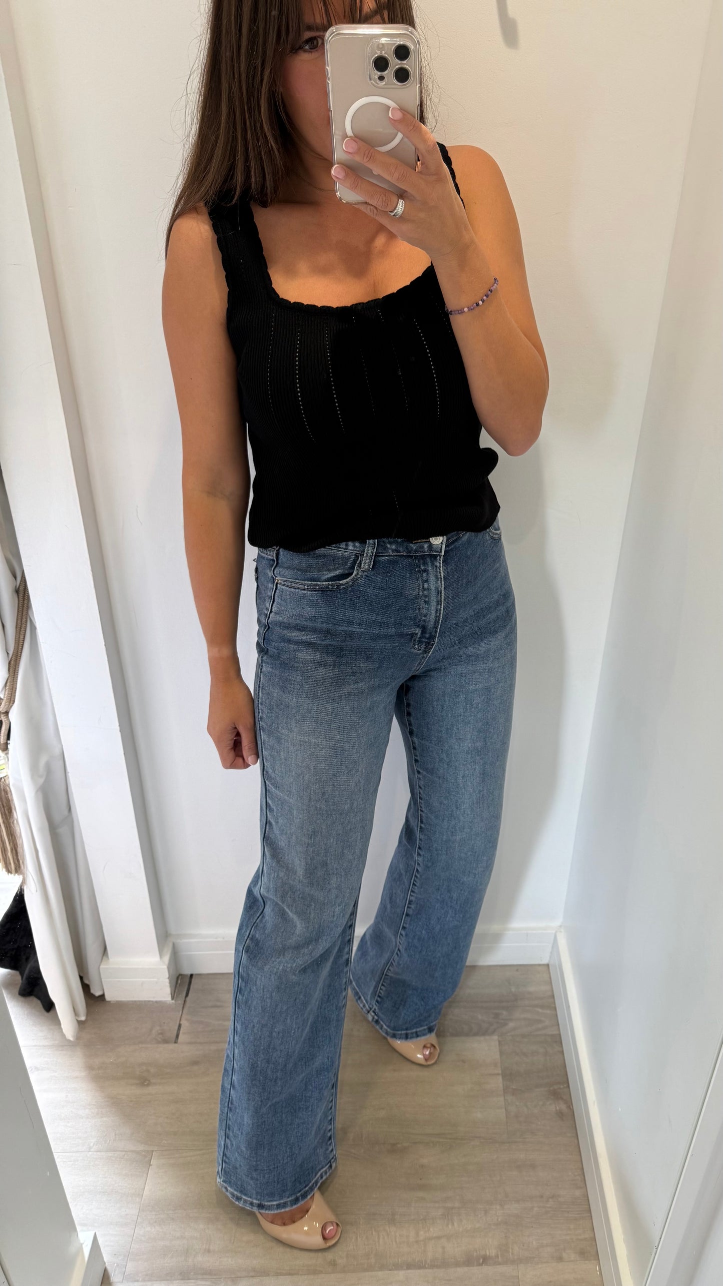 MID WASH DAD FIT JEANS - LONGER LENGTH WITH STRETCH