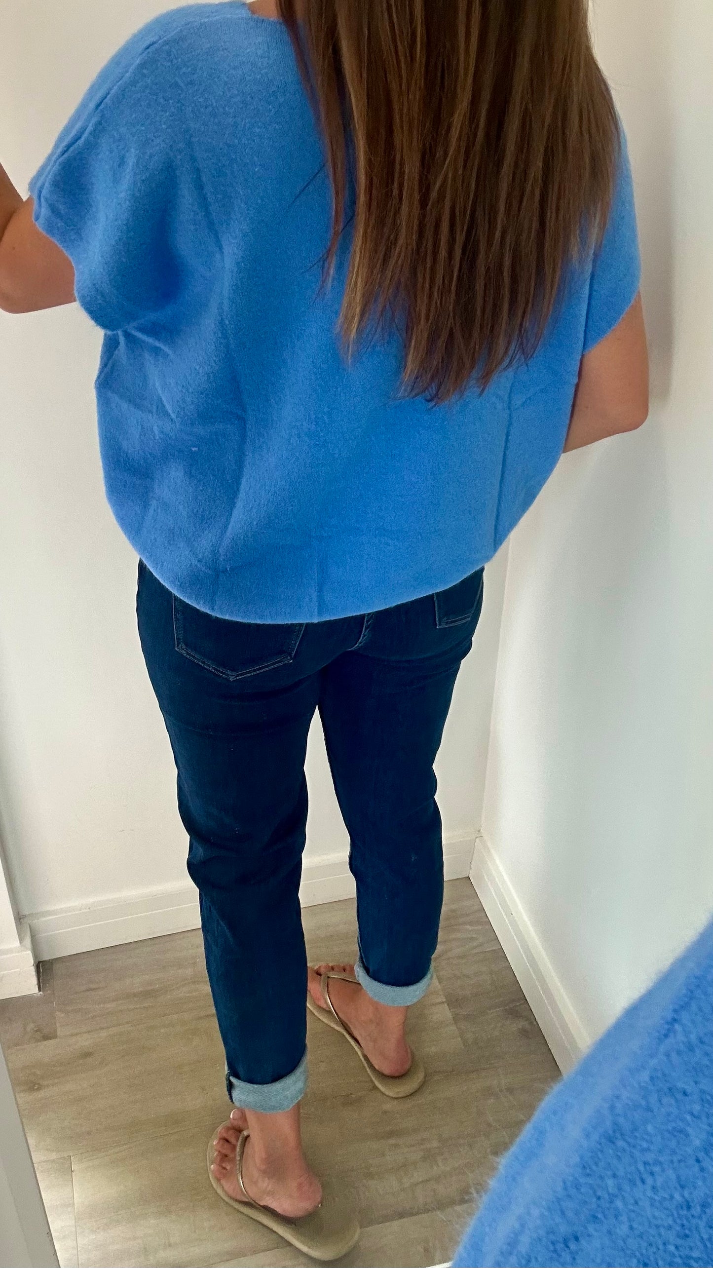 BLUE DEEP V BOXY SLEEVELESS CARDIGAN