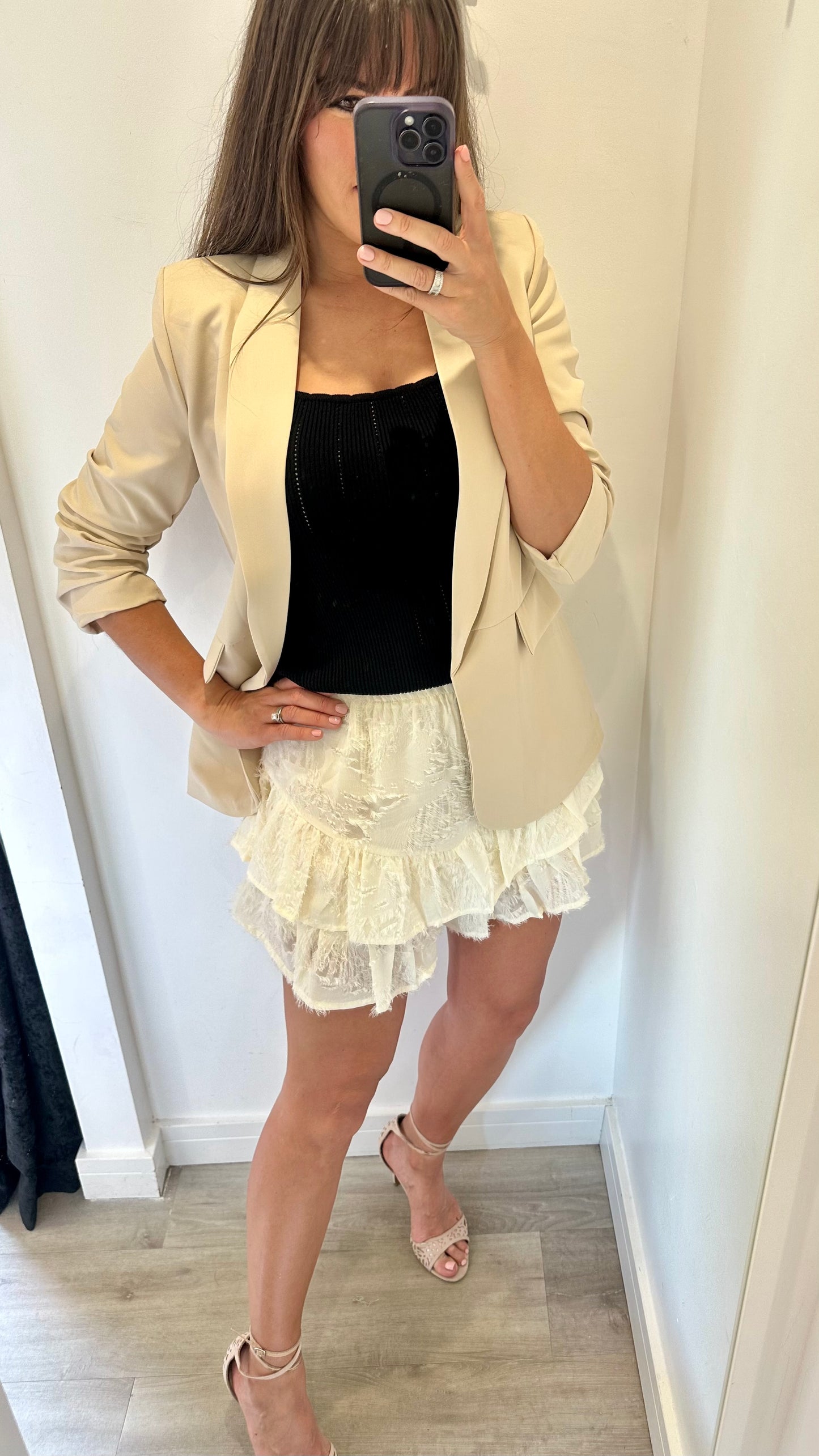 CREAM TEXTURED SKORT