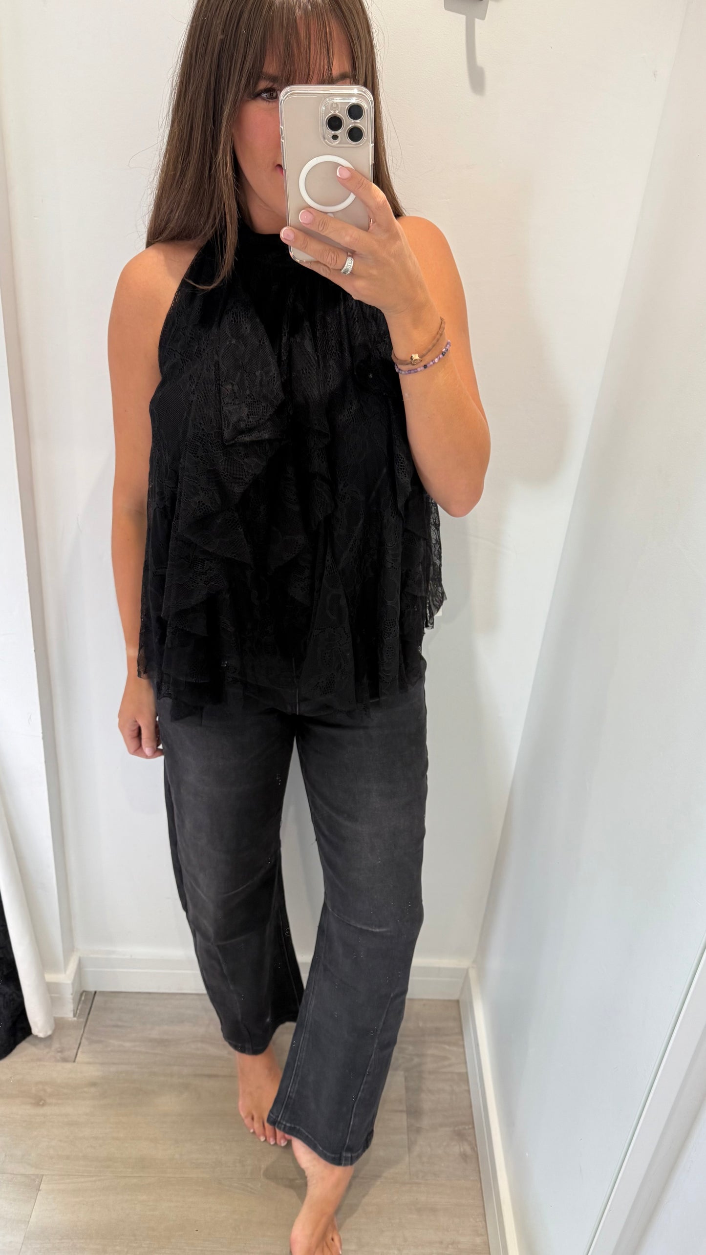 HALTERNECK LACE RUFFLE TOP