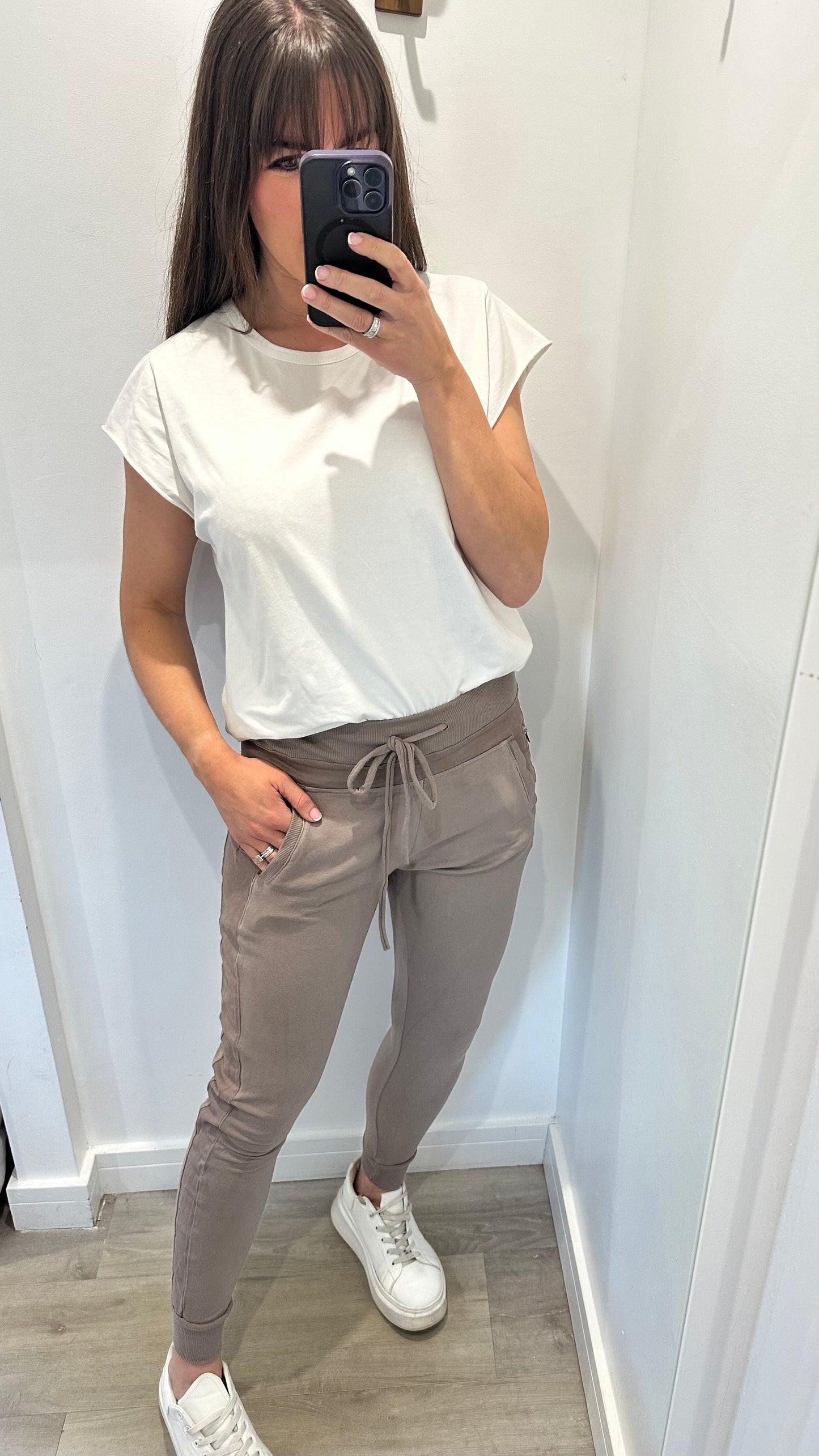 MOCHA ULTIMATE JOGGER