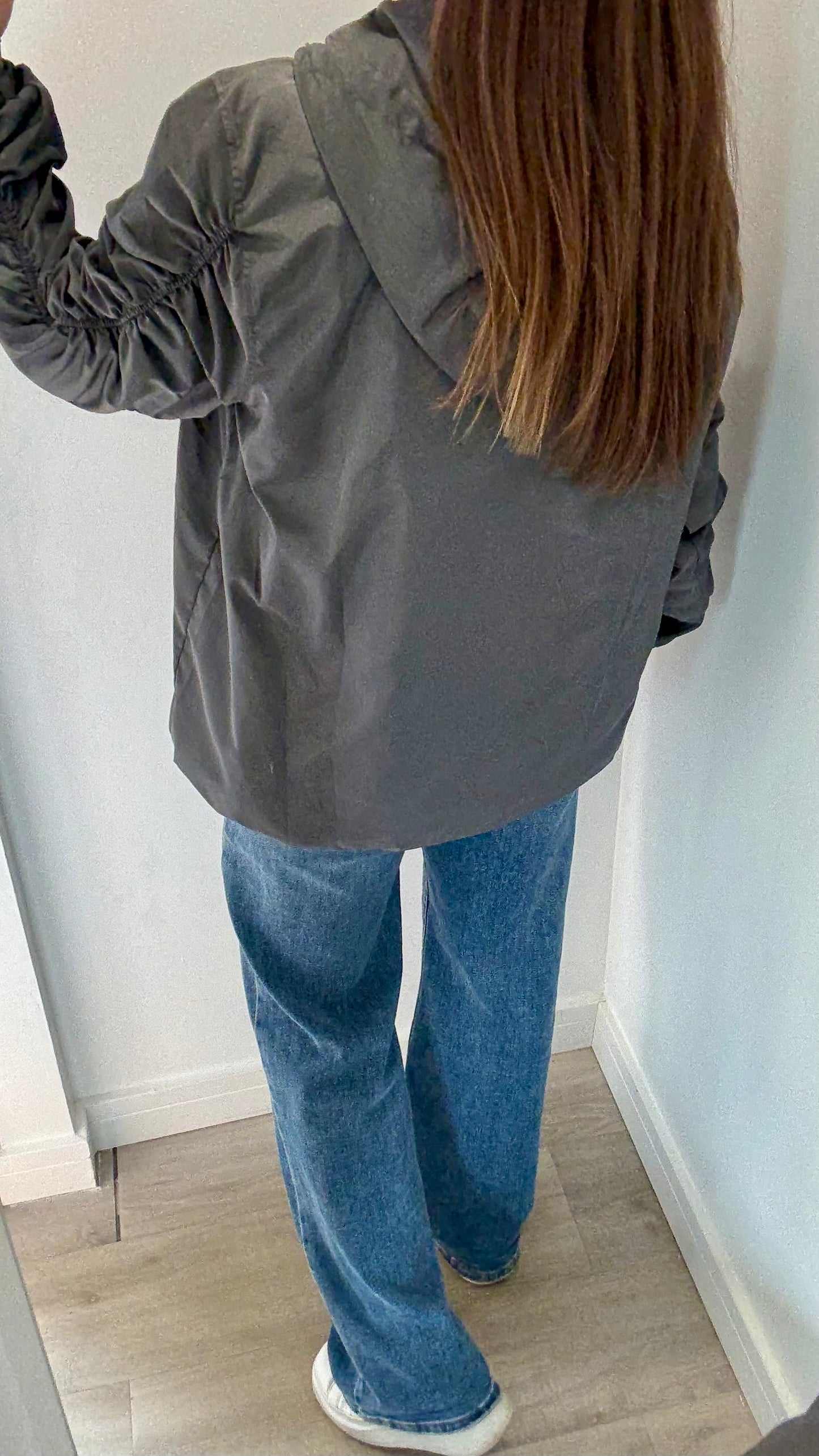 CHARCOAL GREY SHOWERPROOF RAINCOAT
