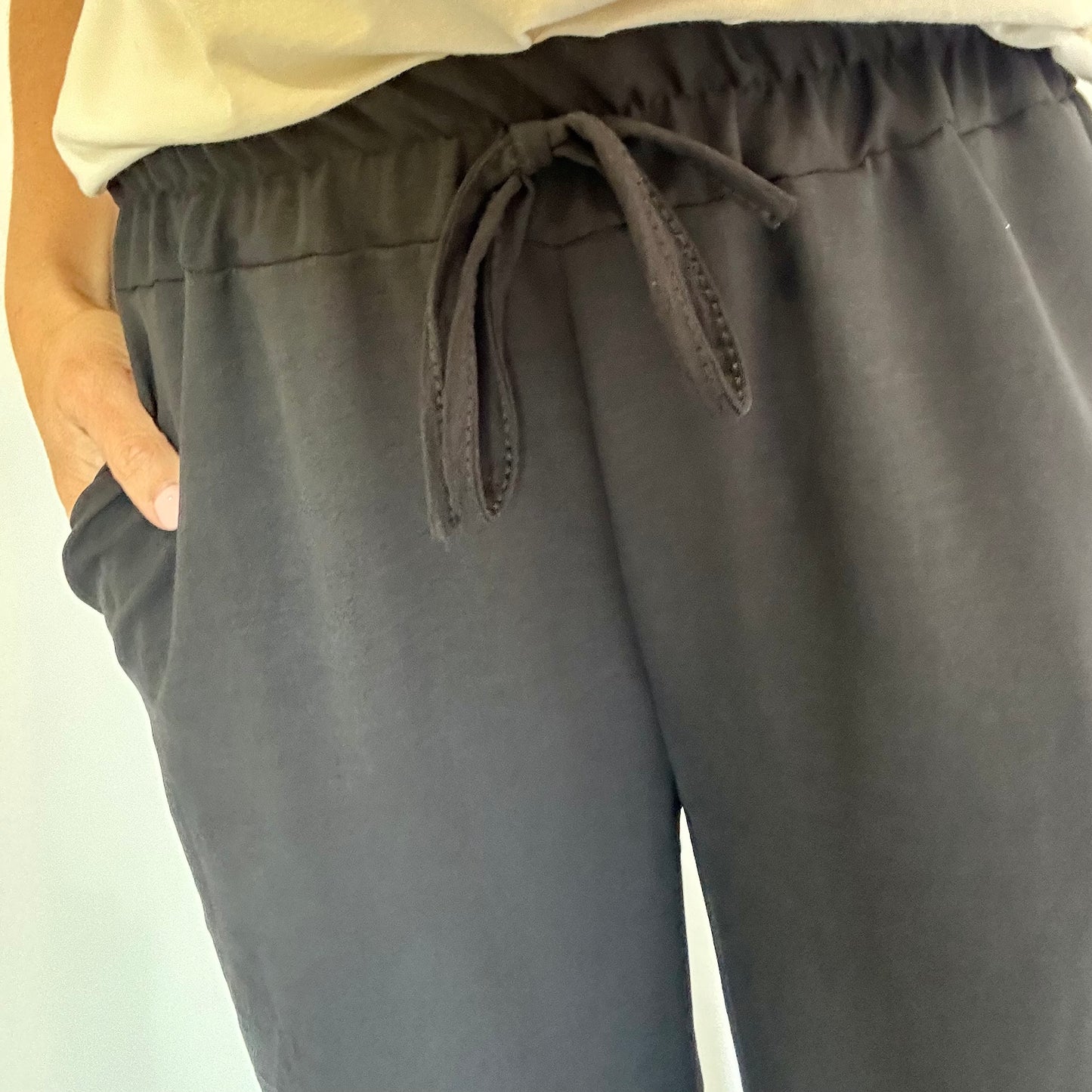 BLACK DRAWSTRING TROUSERS