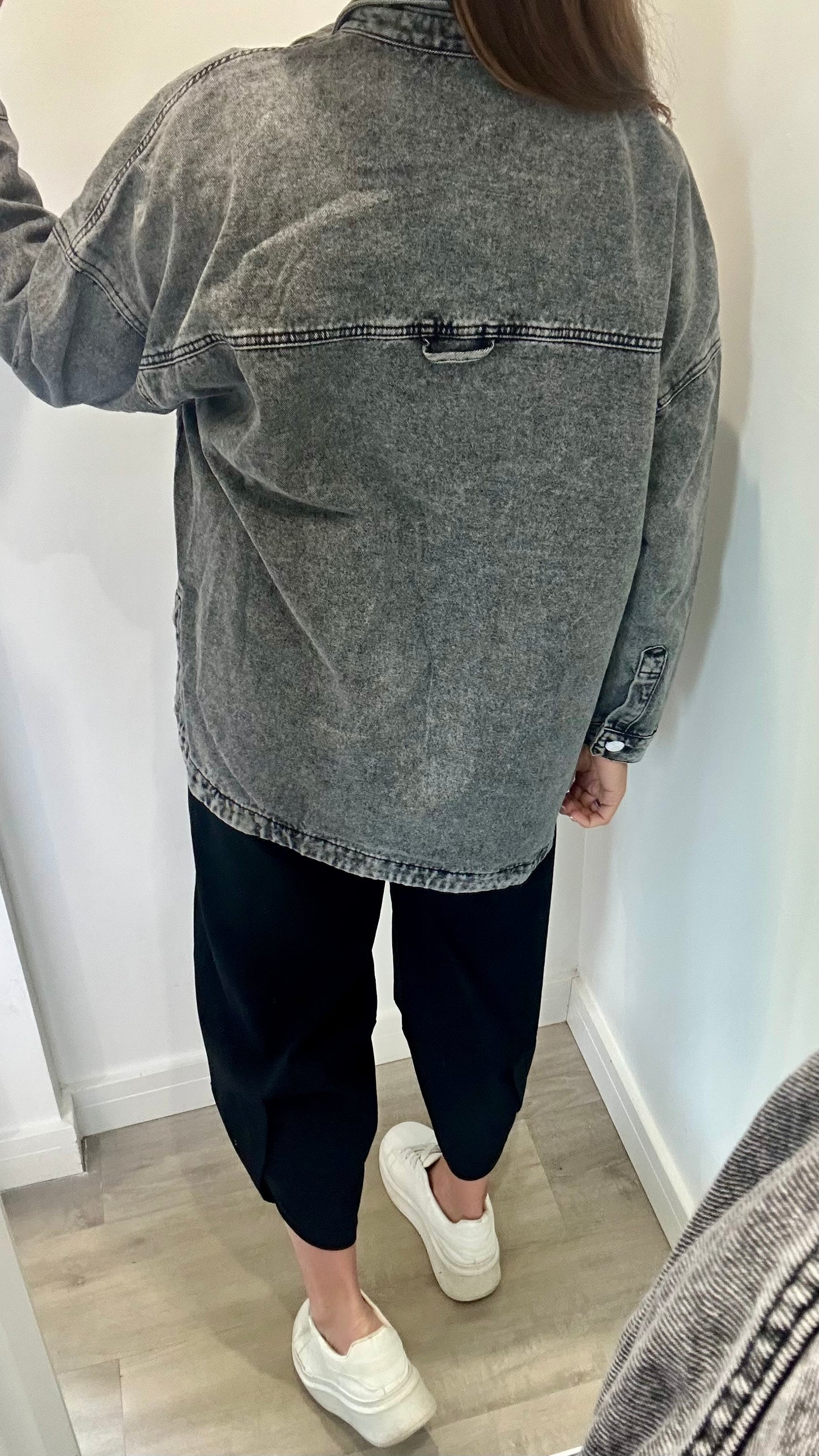 WASHED GREY OVERSIZED SHACKET