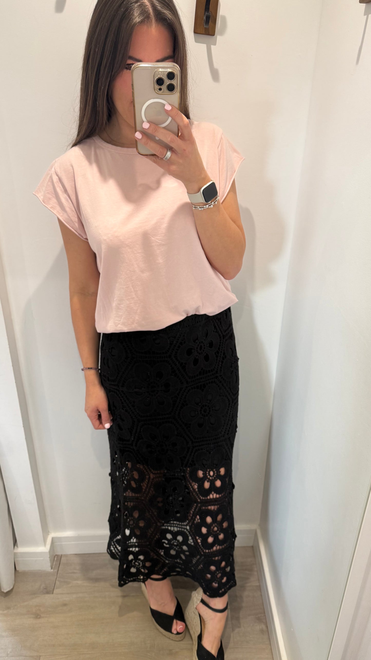 BLACK CROCHET ELASTICATED WAIST SKIRT