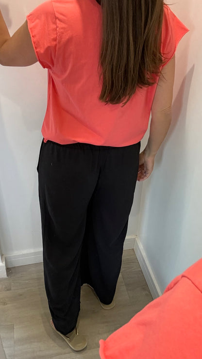 BLACK LIGHTWEIGHT DRAWSTRING TROUSERS