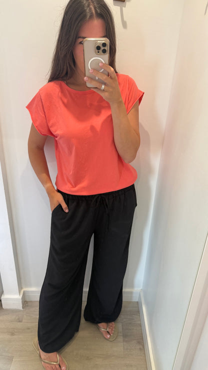 BLACK LIGHTWEIGHT DRAWSTRING TROUSERS