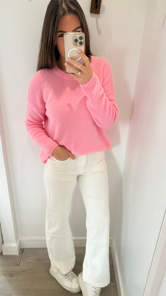 BRIGHT PINK LIGHTWEIGHT ROUND NECK KNIT