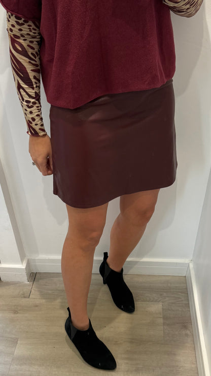 BURGUNDY PU MINI SKIRT