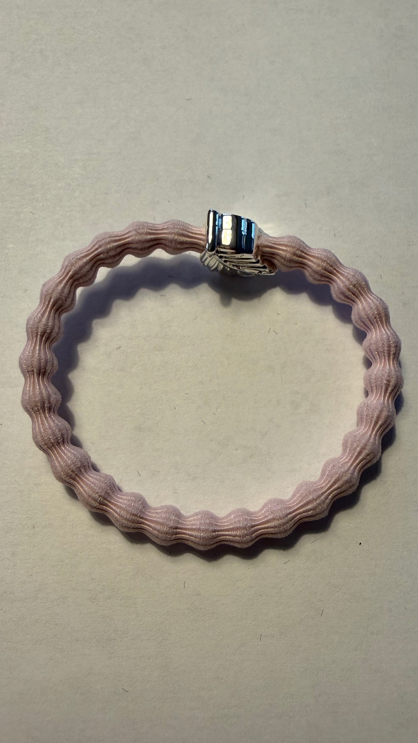 BYELOISE SOFT PINK BANGLE BAND WITH SILVER LEAF CHARM