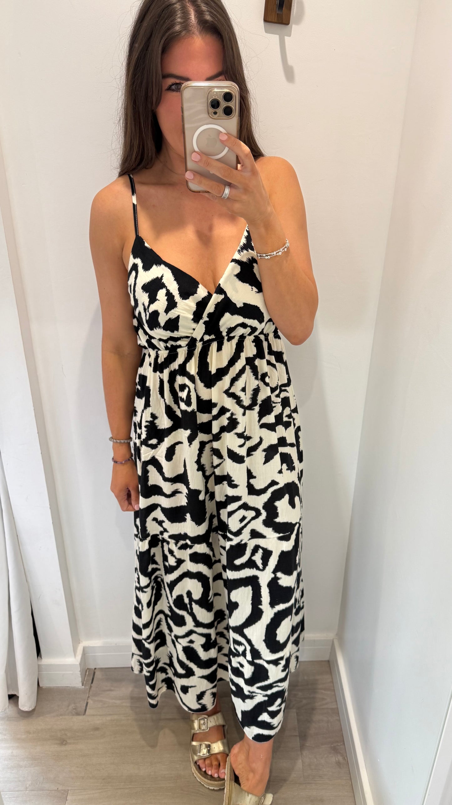 BLACK ABSTRACT MAXI DRESS