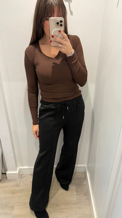 BLACK STRAIGHT LEG TROUSERS
