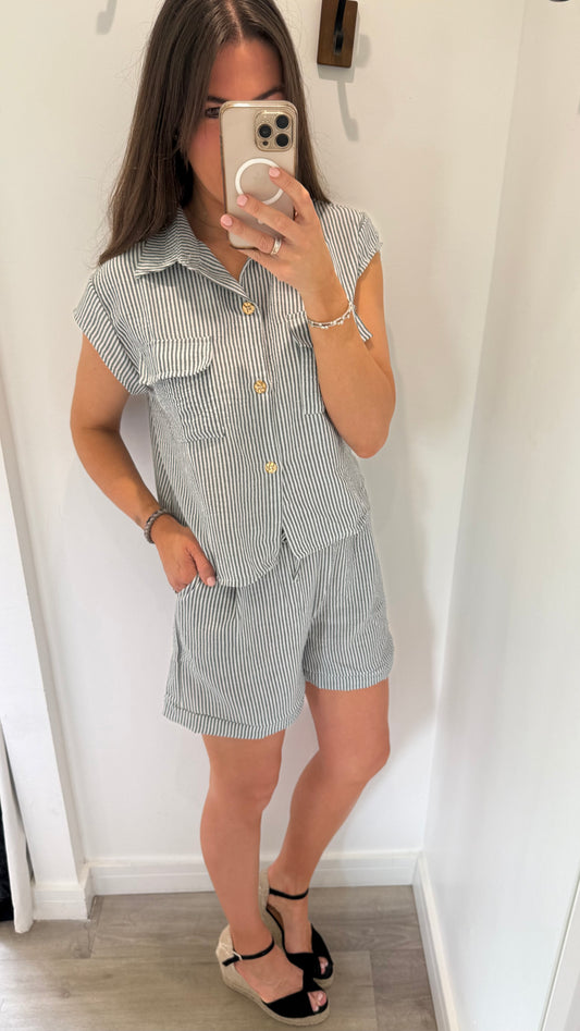 BLACK STRIPE SHORT SET