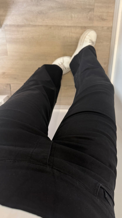 BLACK TOCADO JEANS (STRAIGHT LEG)