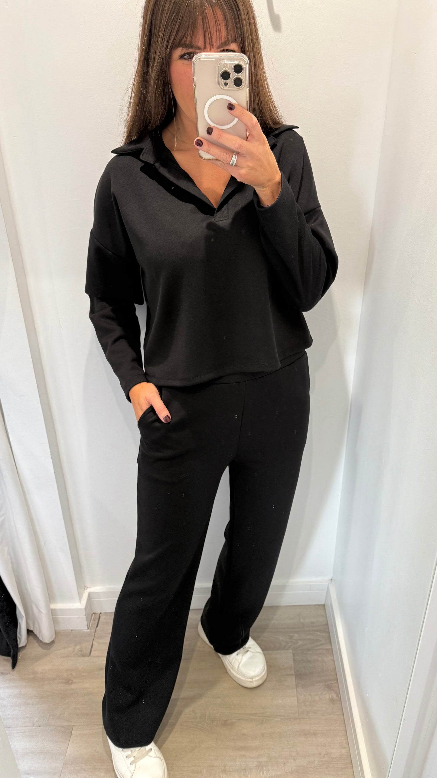 BLACK TWO PIECE LOUNGE SET