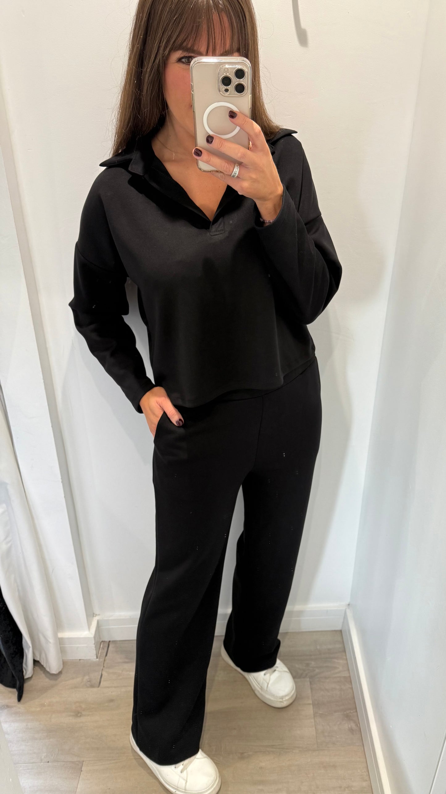 BLACK TWO PIECE LOUNGE SET