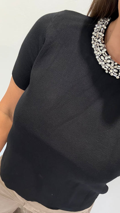 BLACK JEWEL NECK FINE KNIT TOP