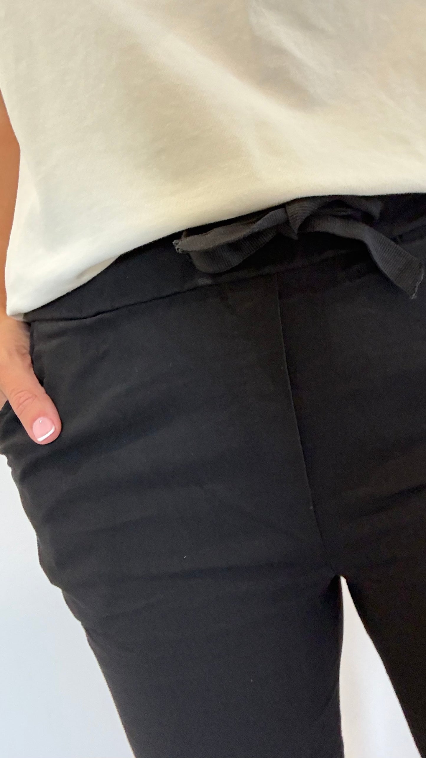 BLACK MAGIC SHORTS