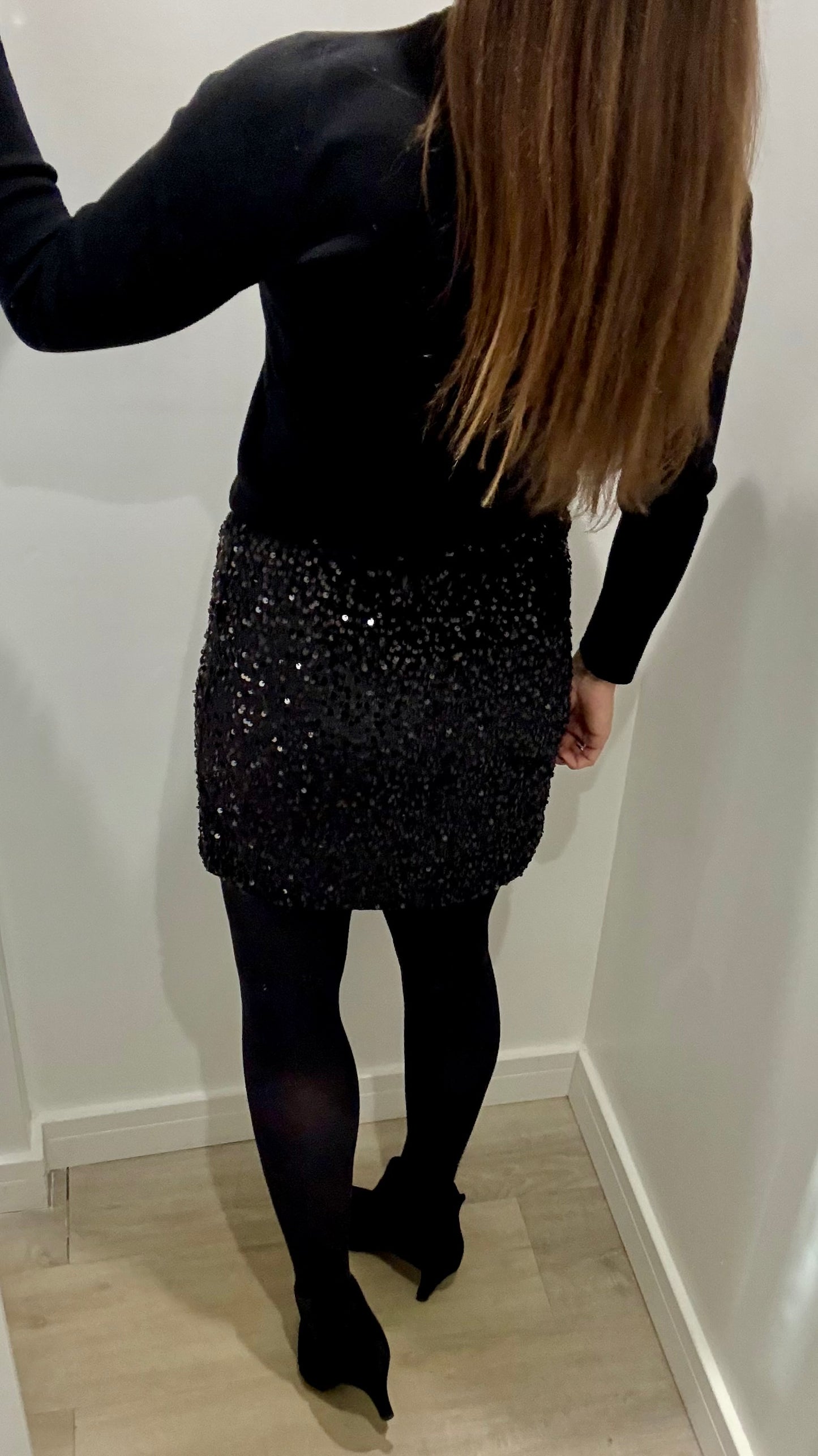 BLACK SEQUIN MINI SKIRT