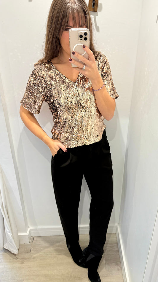 BRONZE SEQUIN V NECK SHORT SLEEVE TOP