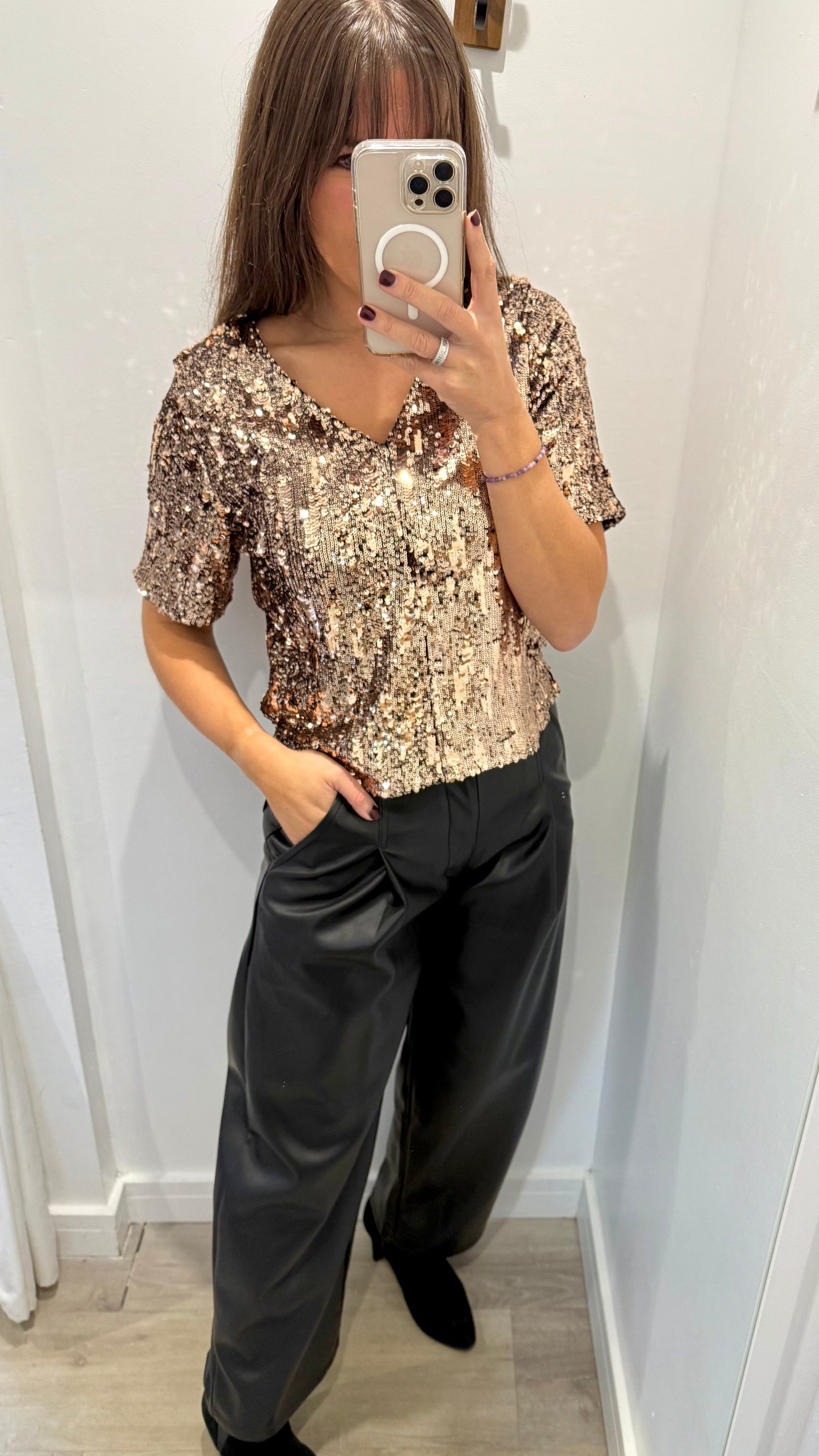 BRONZE SEQUIN V NECK SHORT SLEEVE TOP