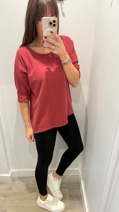 BURGUNDY ROLL SLEEVE SWEAT
