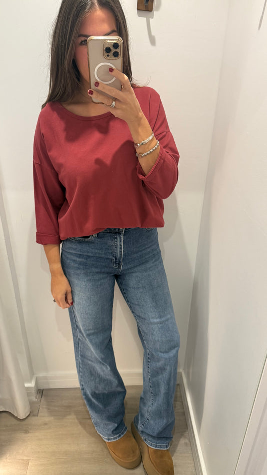 BURGUNDY ROLL SLEEVE SWEAT