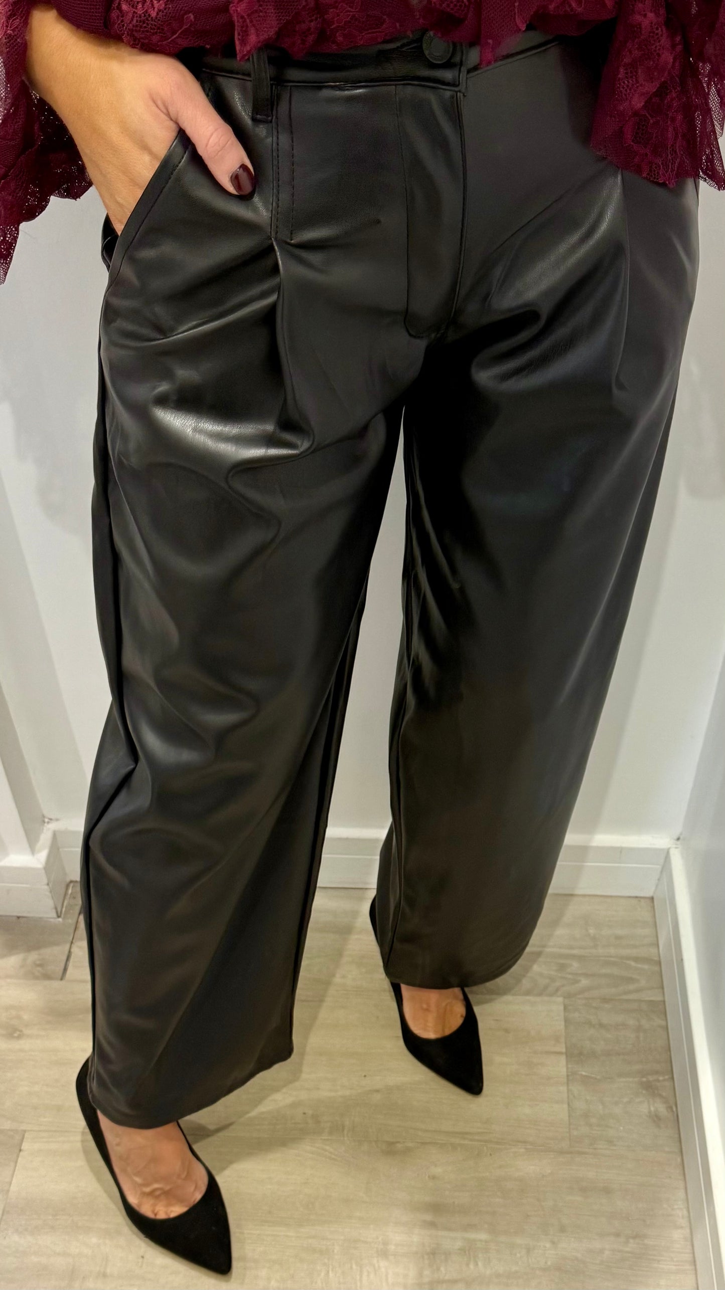 BUTTERY SOFT PLEATHER CROPPED WIDE-LEG TROUSERS
