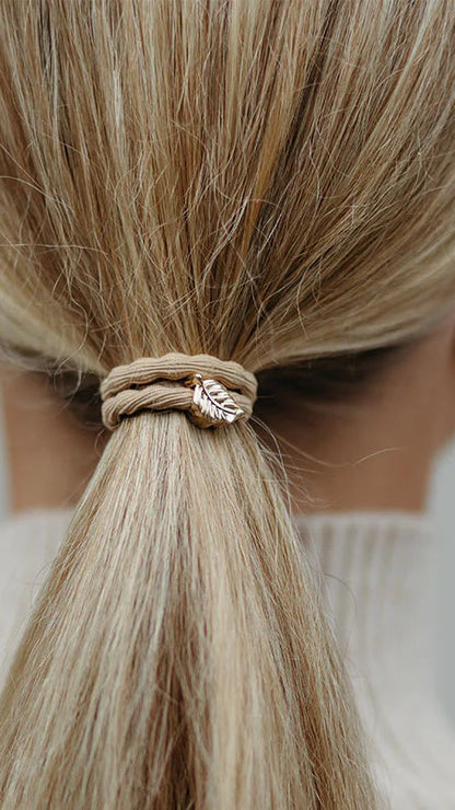 BYELOISE CAMEL BANGLE BAND WITH GOLD LEAF CHARM