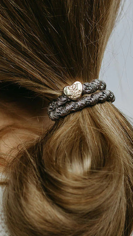 BYELOISE PEBBLE GREY WOVEN METALLIC SILK BAND WITH GOLD HEART CHARM