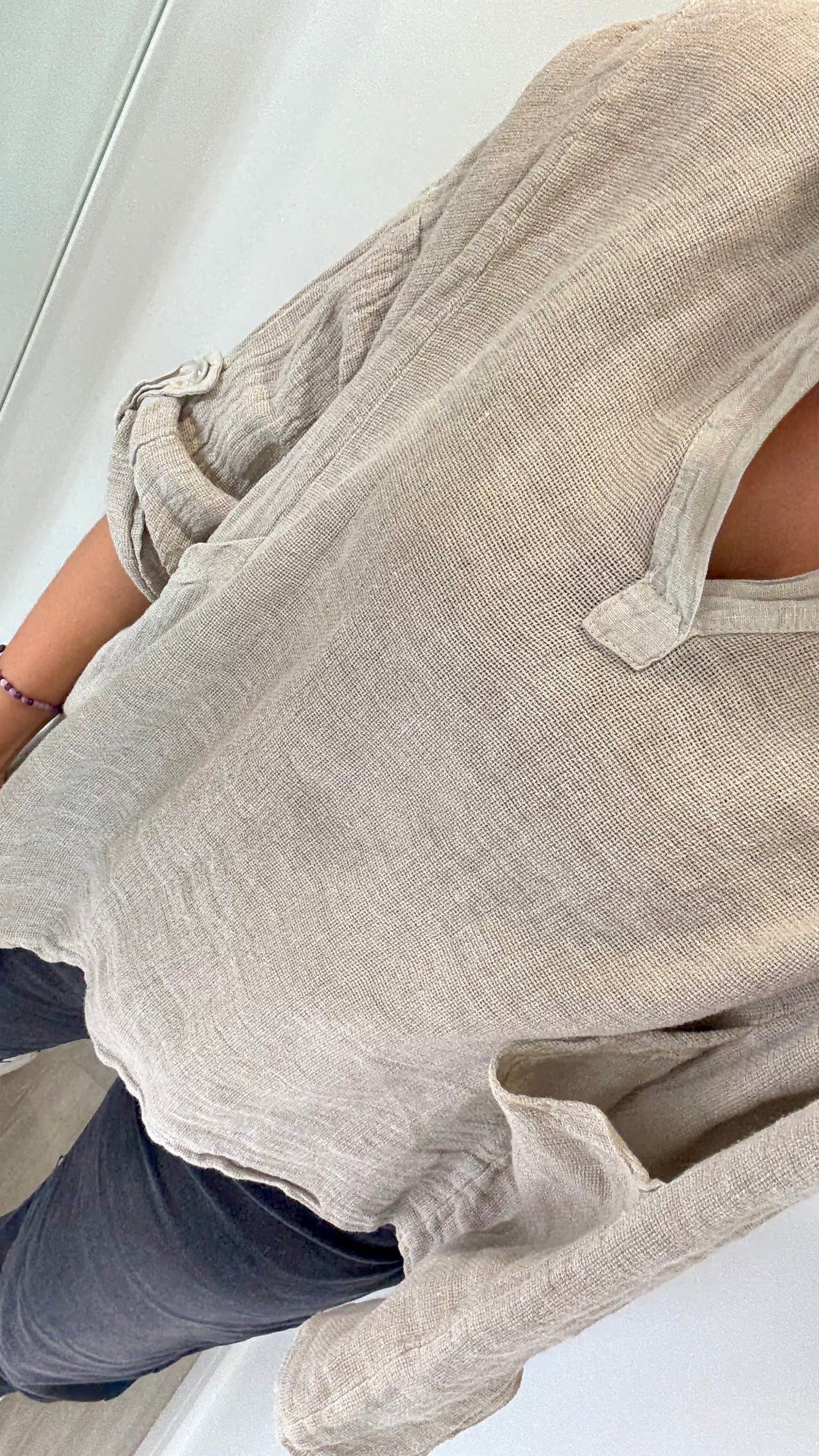 STONE LINEN MIX V NECK TEABAG TOP