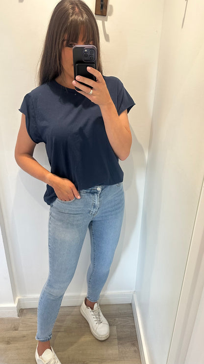 NAVY CAP SLEEVE TEE