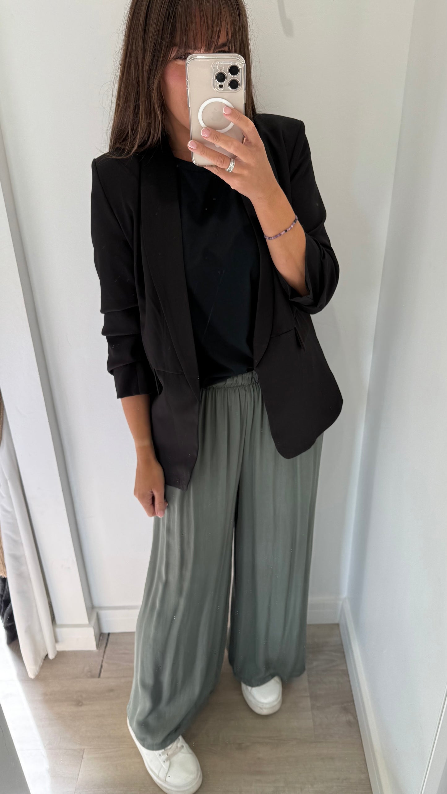 KHKAI ELASTICATED WAIST WIDE-LEG TROUSERS