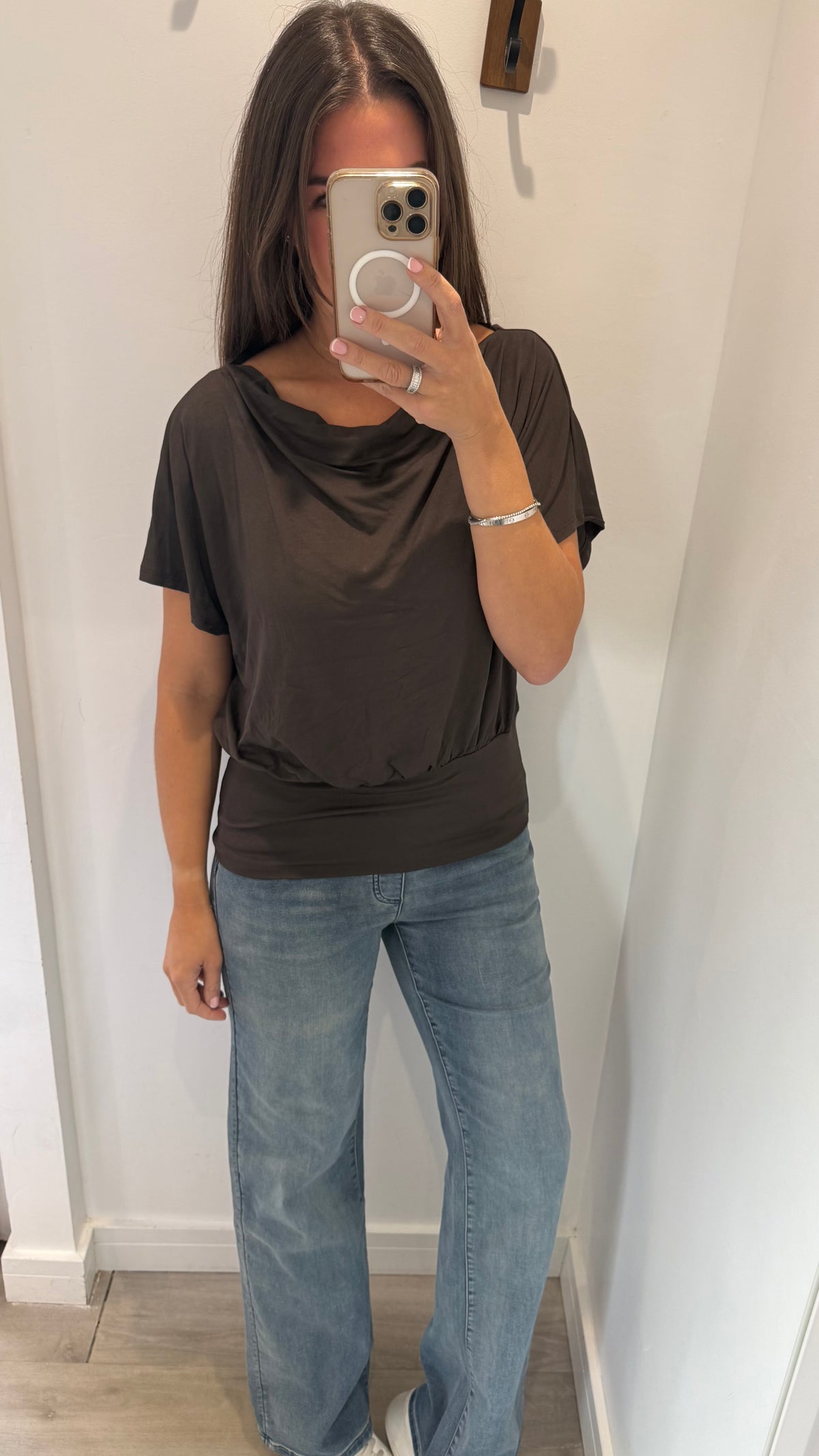 CHOCOLATE BROWN JERSEY BATWING TOP