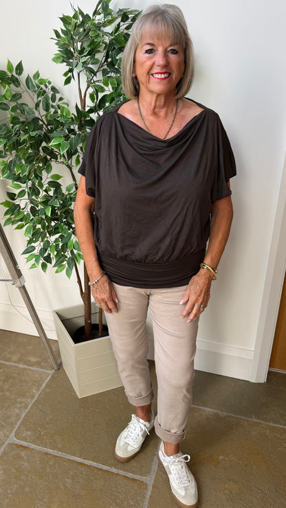 CHOCOLATE BROWN JERSEY BATWING TOP