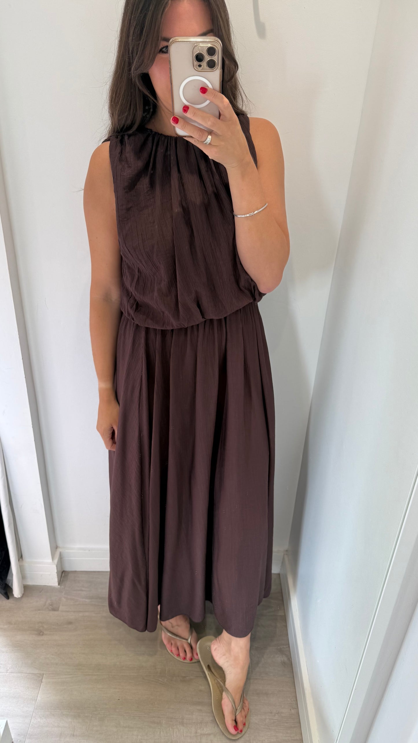 CHOCOLATE ELASTICATED MAXI DRESS