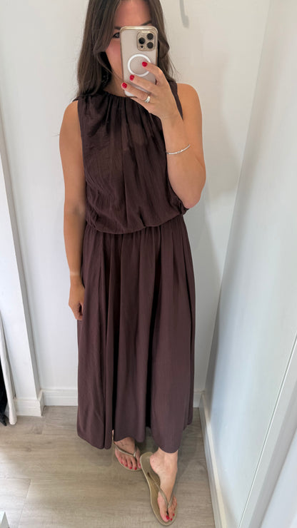 CHOCOLATE ELASTICATED MAXI DRESS