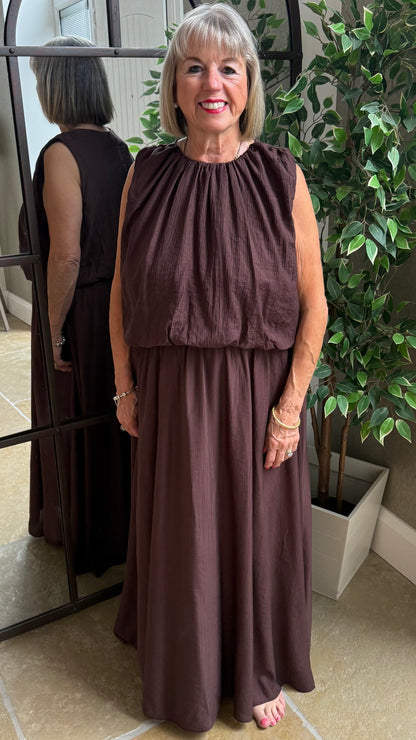 CHOCOLATE ELASTICATED MAXI DRESS