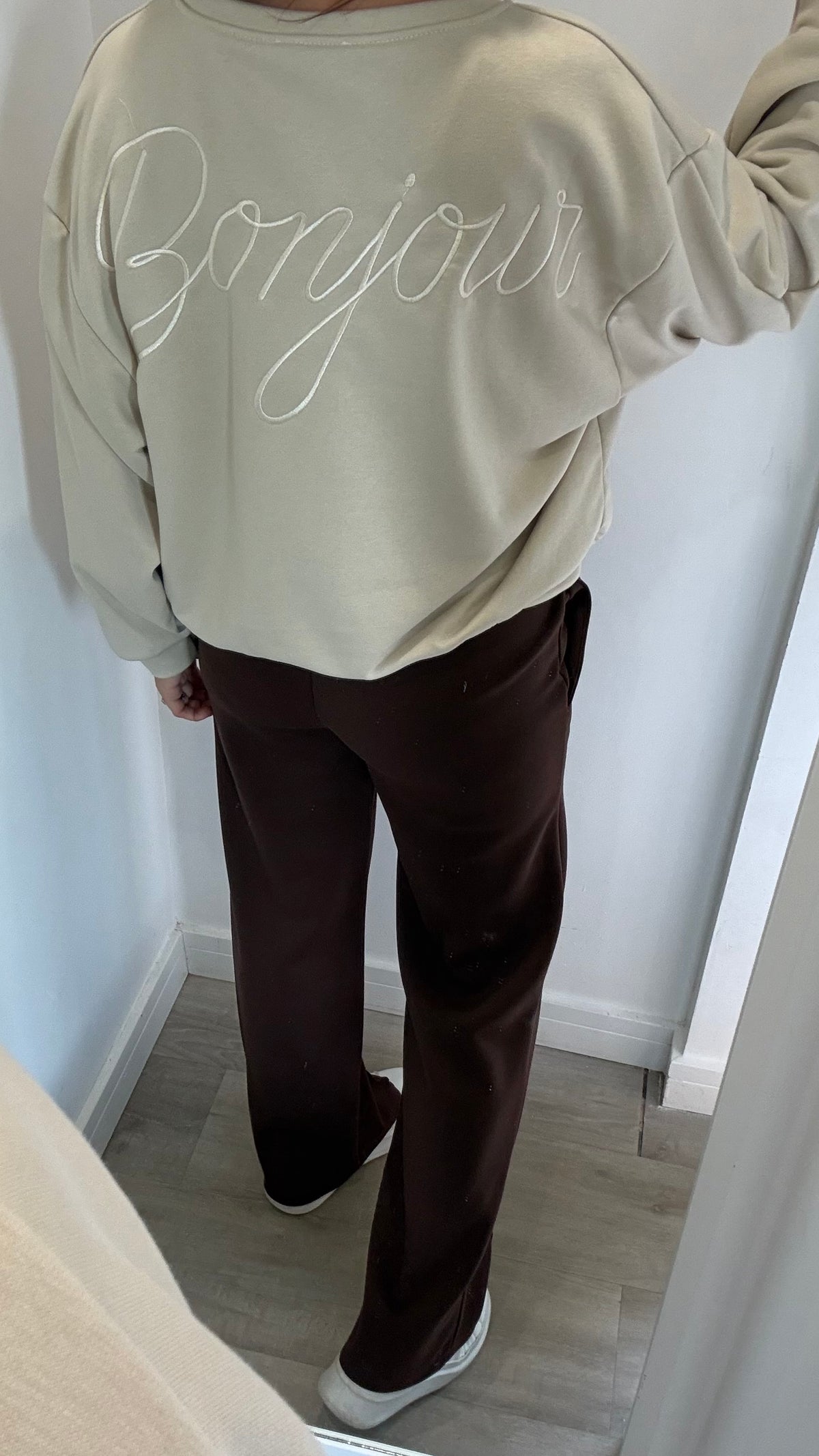 CREAM BONJOUR SLOGAN SWEAT