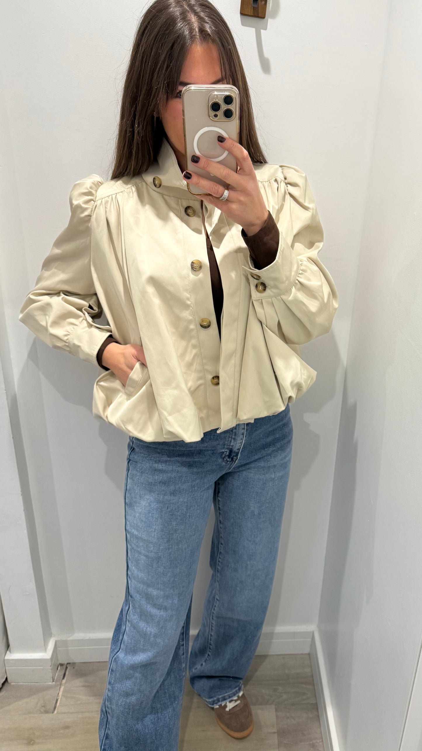CREAM PUFF HEM FUNNEL NECK JACKET
