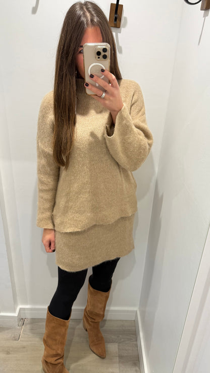 CAMEL KNIT SKIRT & TURTLENECK JUMPER CO-ORD