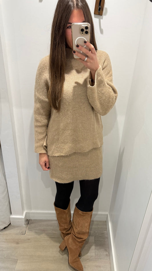 CAMEL KNIT SKIRT & TURTLENECK JUMPER CO-ORD
