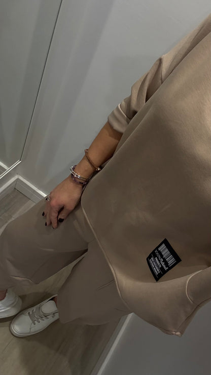 CAMEL NATURAL LOUNGE SET - BARREL BOTTOMS & SCOOP HEM TOP