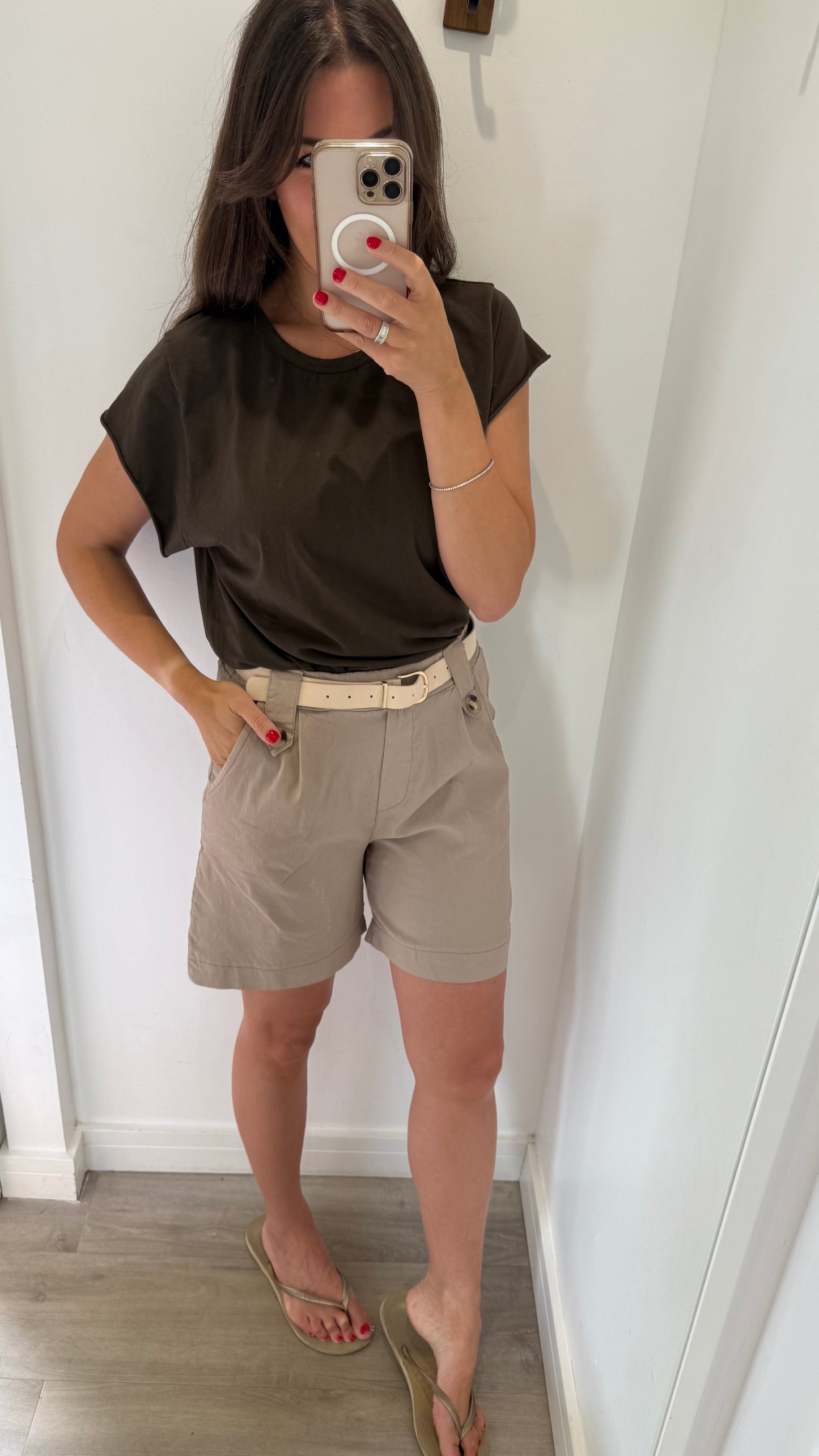 SAND TAILORED SHORTS