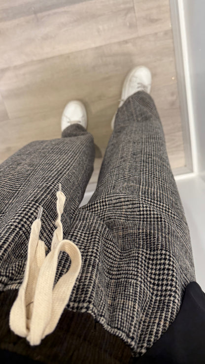 CHECKED WIDE-LEG TROUSERS WITH CHOCOLATE WAISTBAND